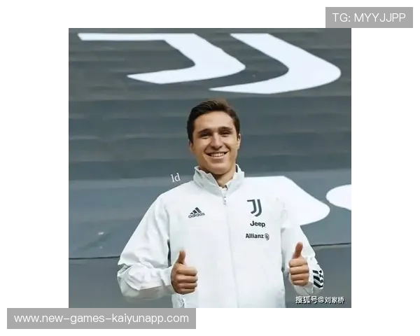 尤文断球后启动迅速,基耶萨射门太正 尤文断球后启动迅速,基耶萨射门太正