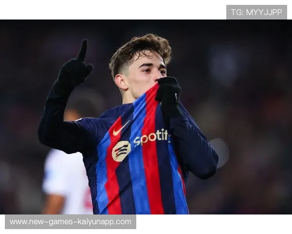 阿森纳厄德高中距离抽射直挂死角枪手全队冲向看台