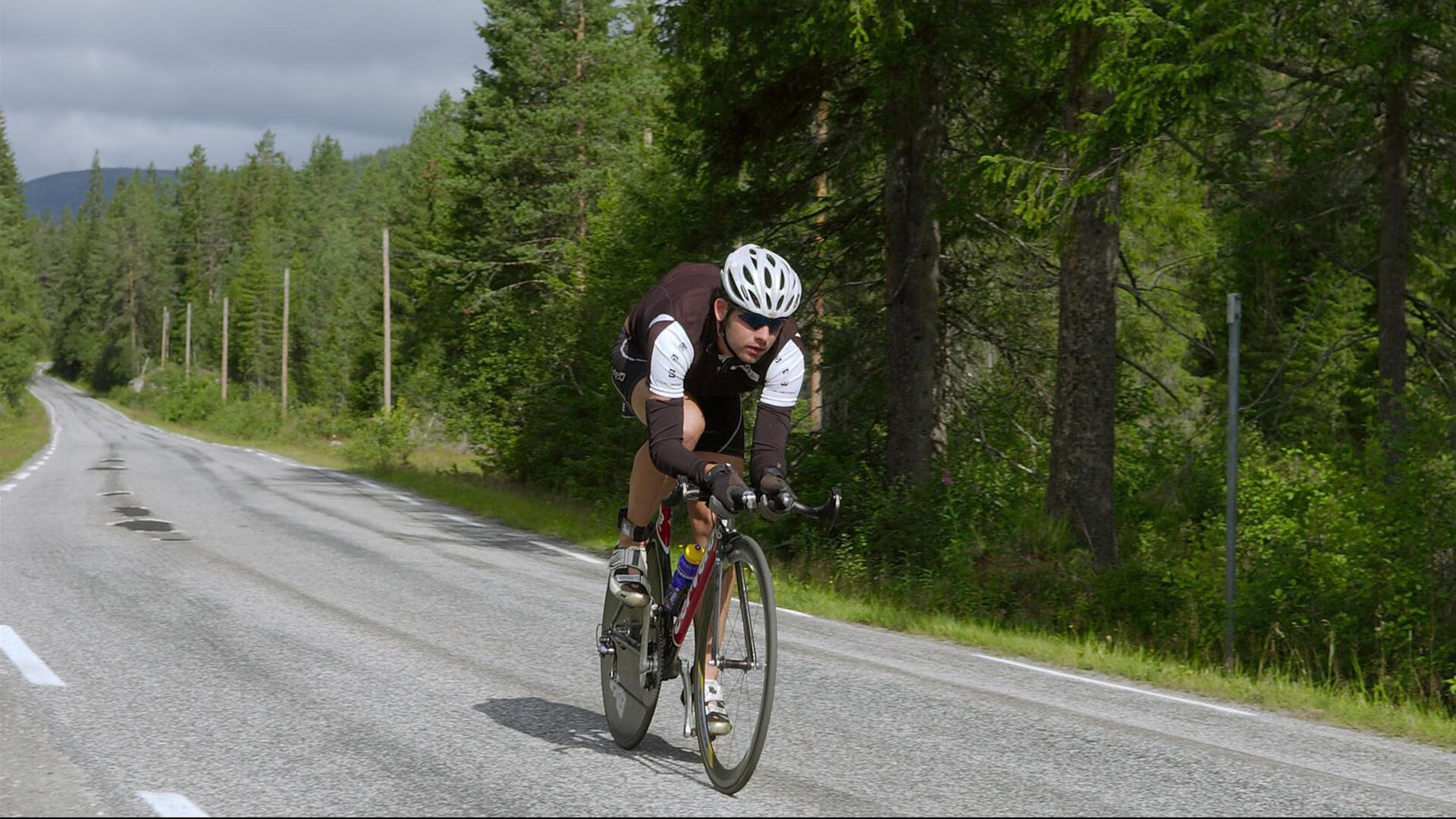 世界拳击世青赛中国队传承辉煌，青年选手集体出击战赢金牌，拳击世锦赛